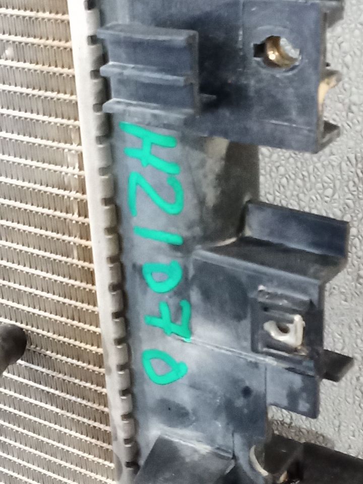 Part image 7