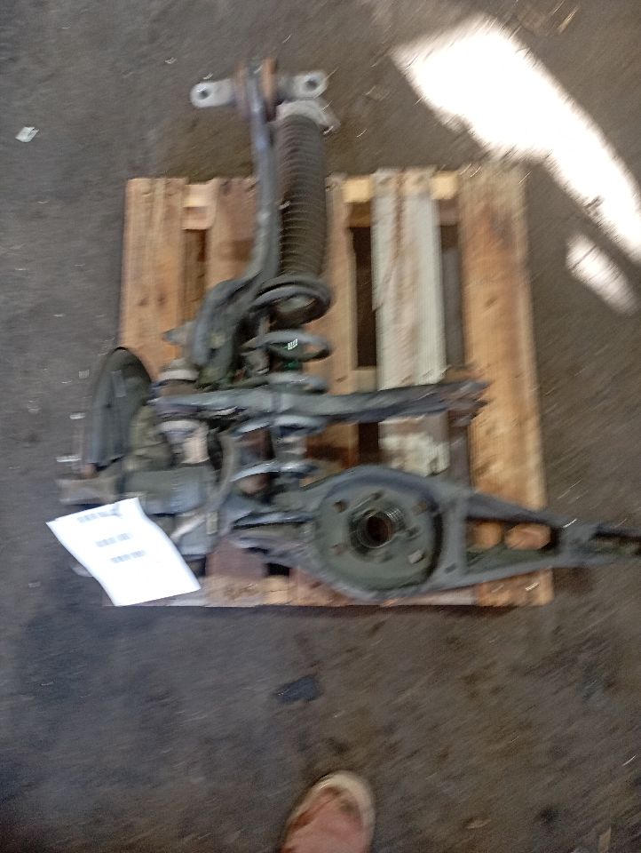 Part image 7