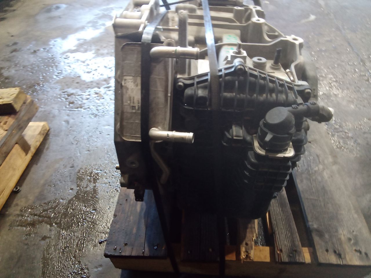 Part image 4