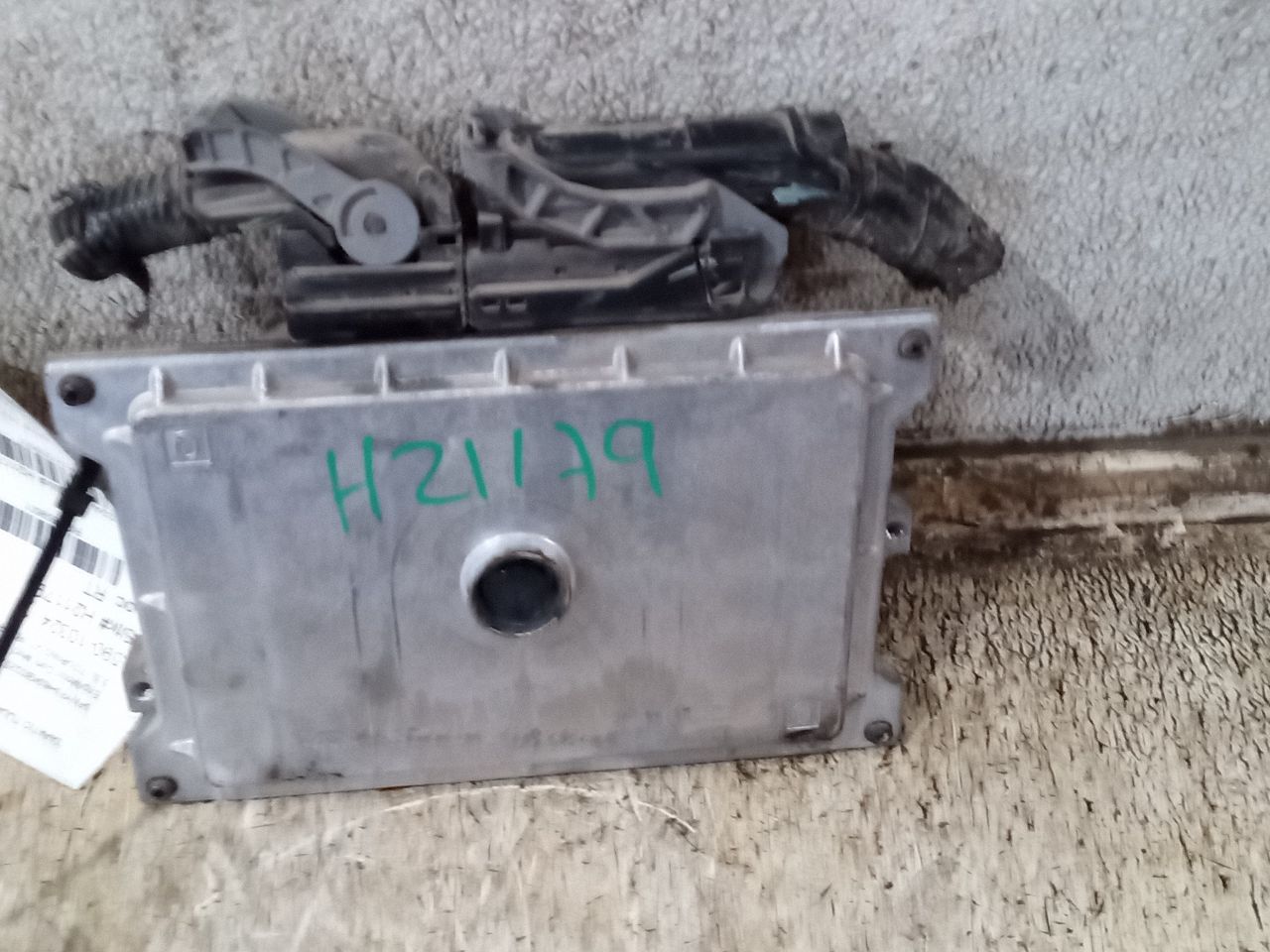 Part image 7