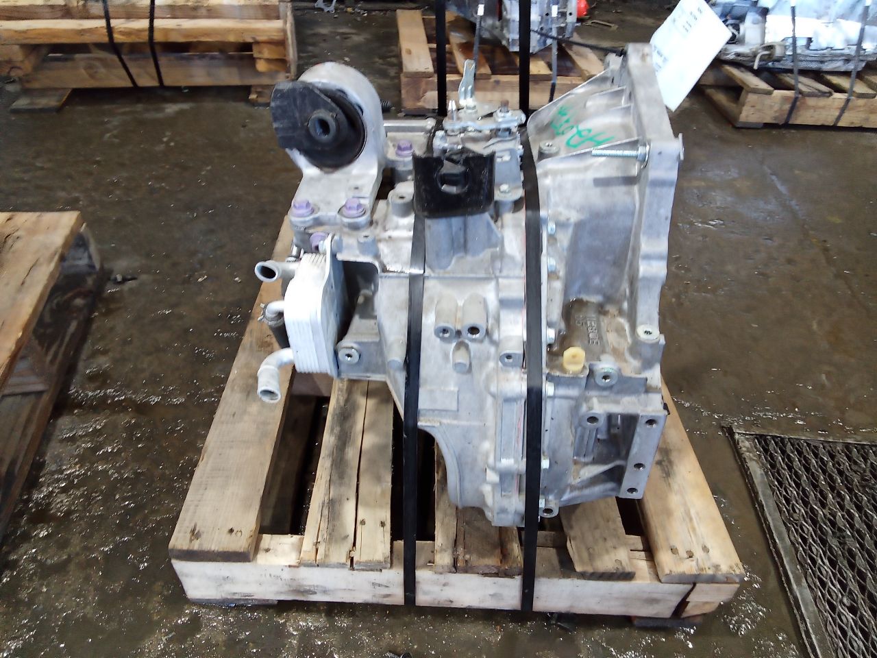 Part image 3