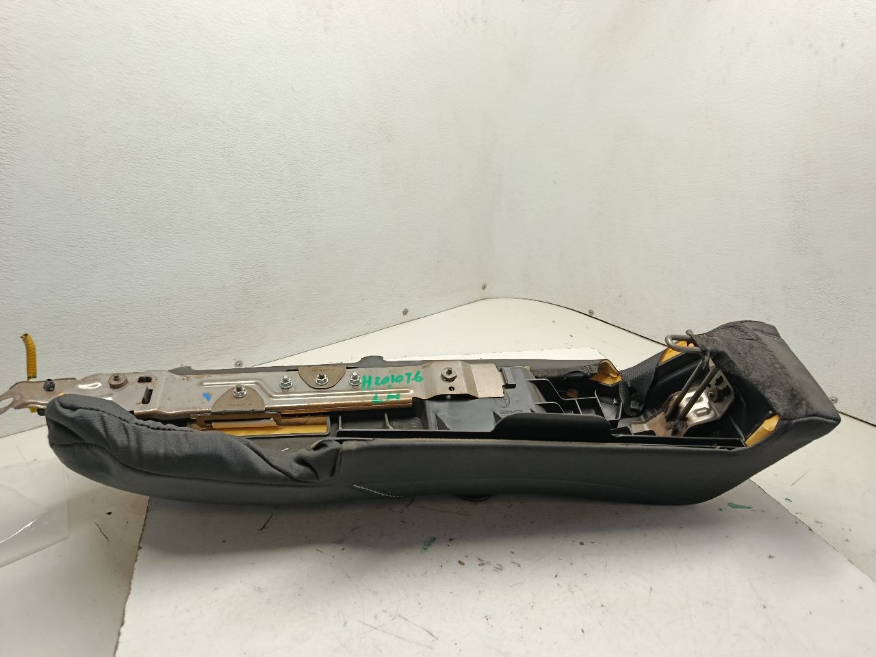 Part image 5