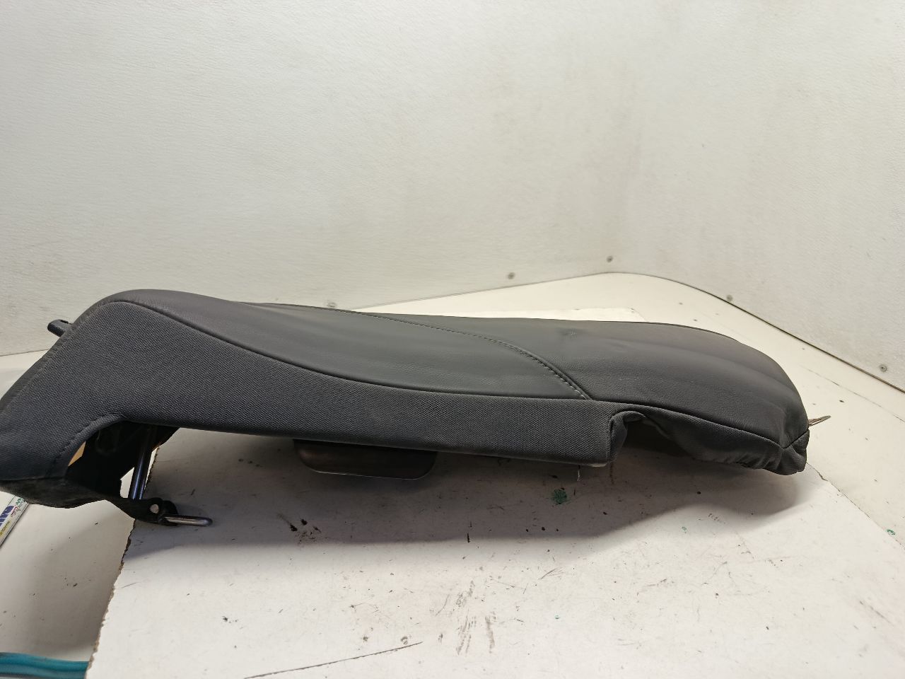 Part image 7