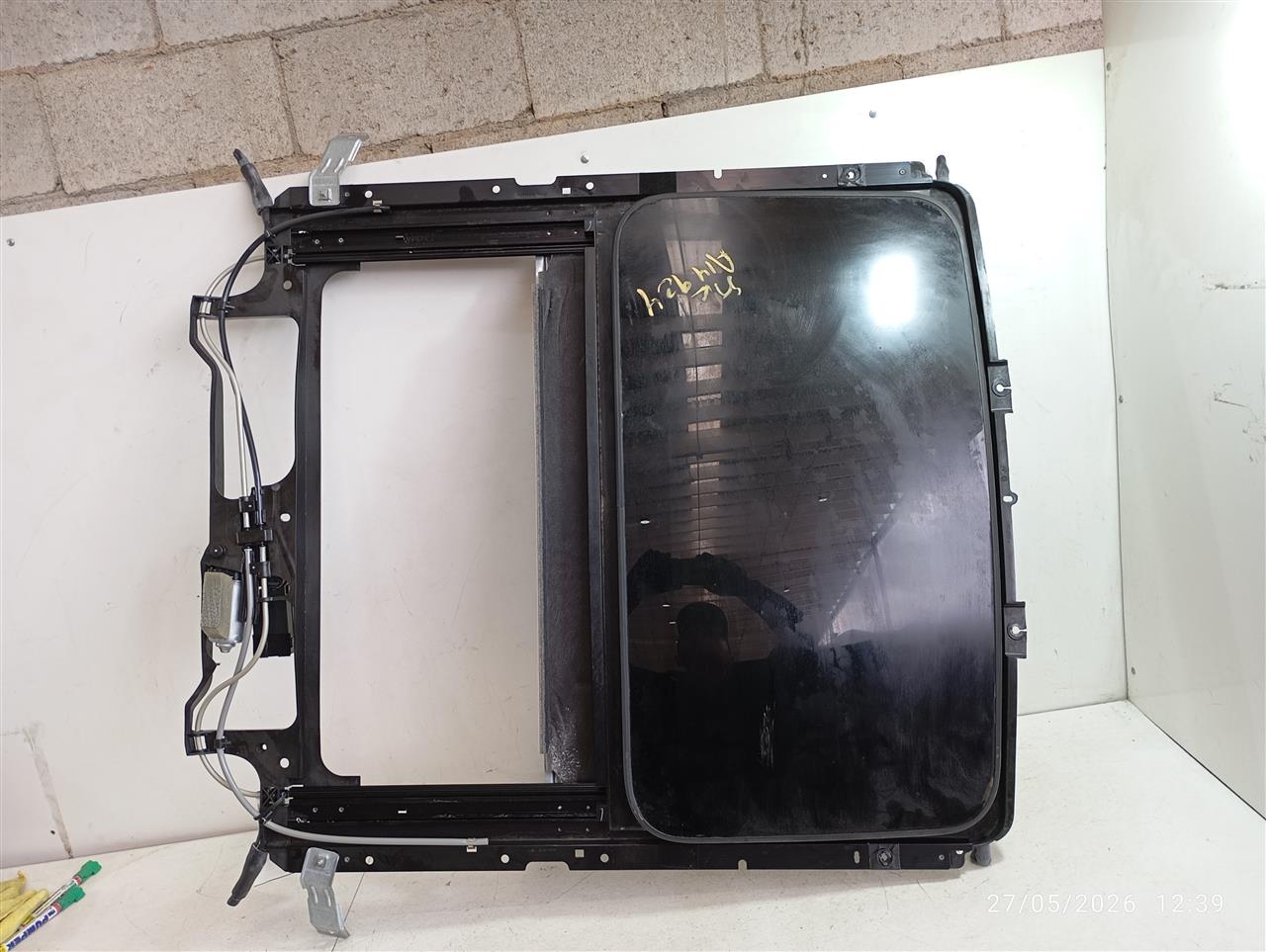 2011 Ford FUSION Roof Glass