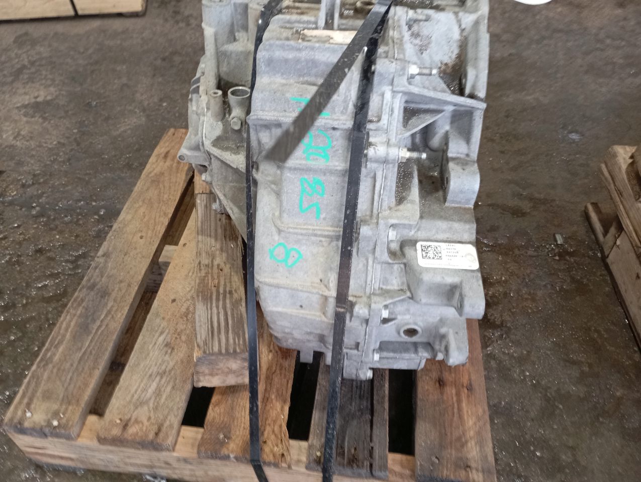 Part image 3