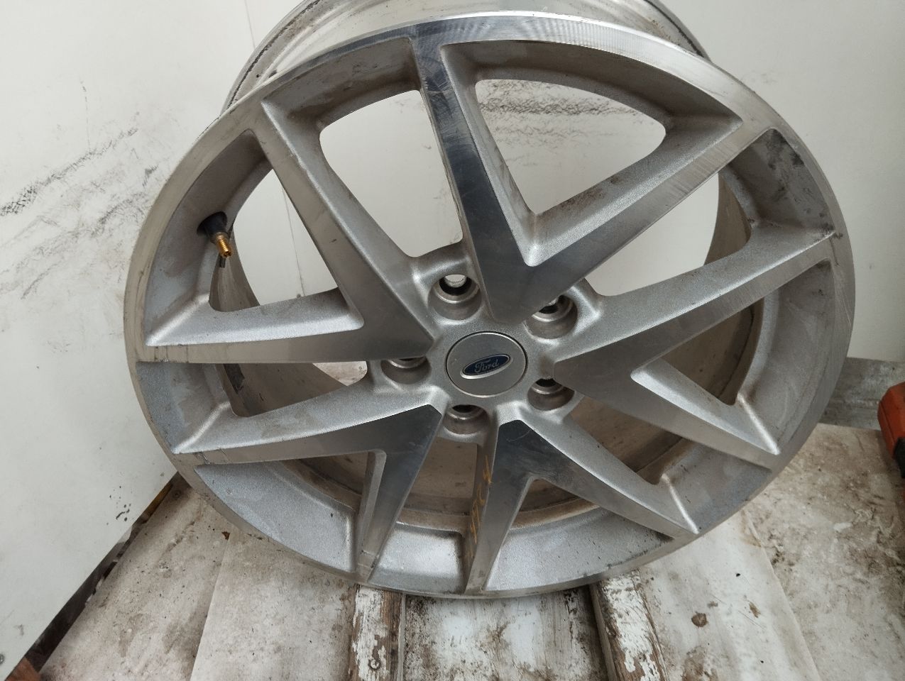 Part image 2