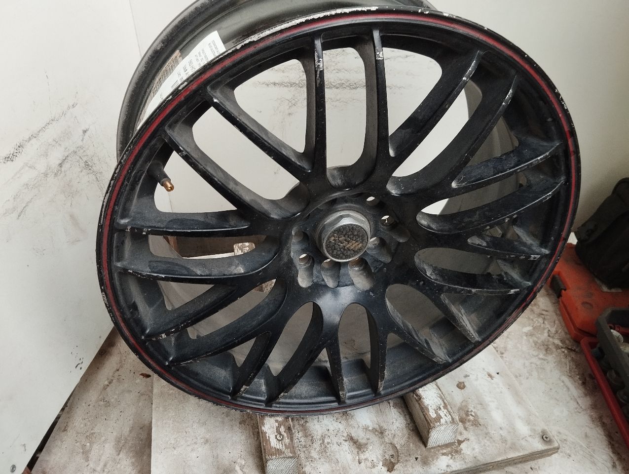Part image 7