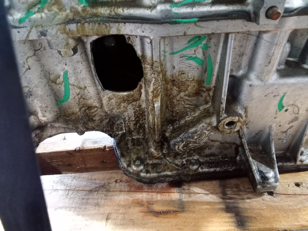 Part image 4