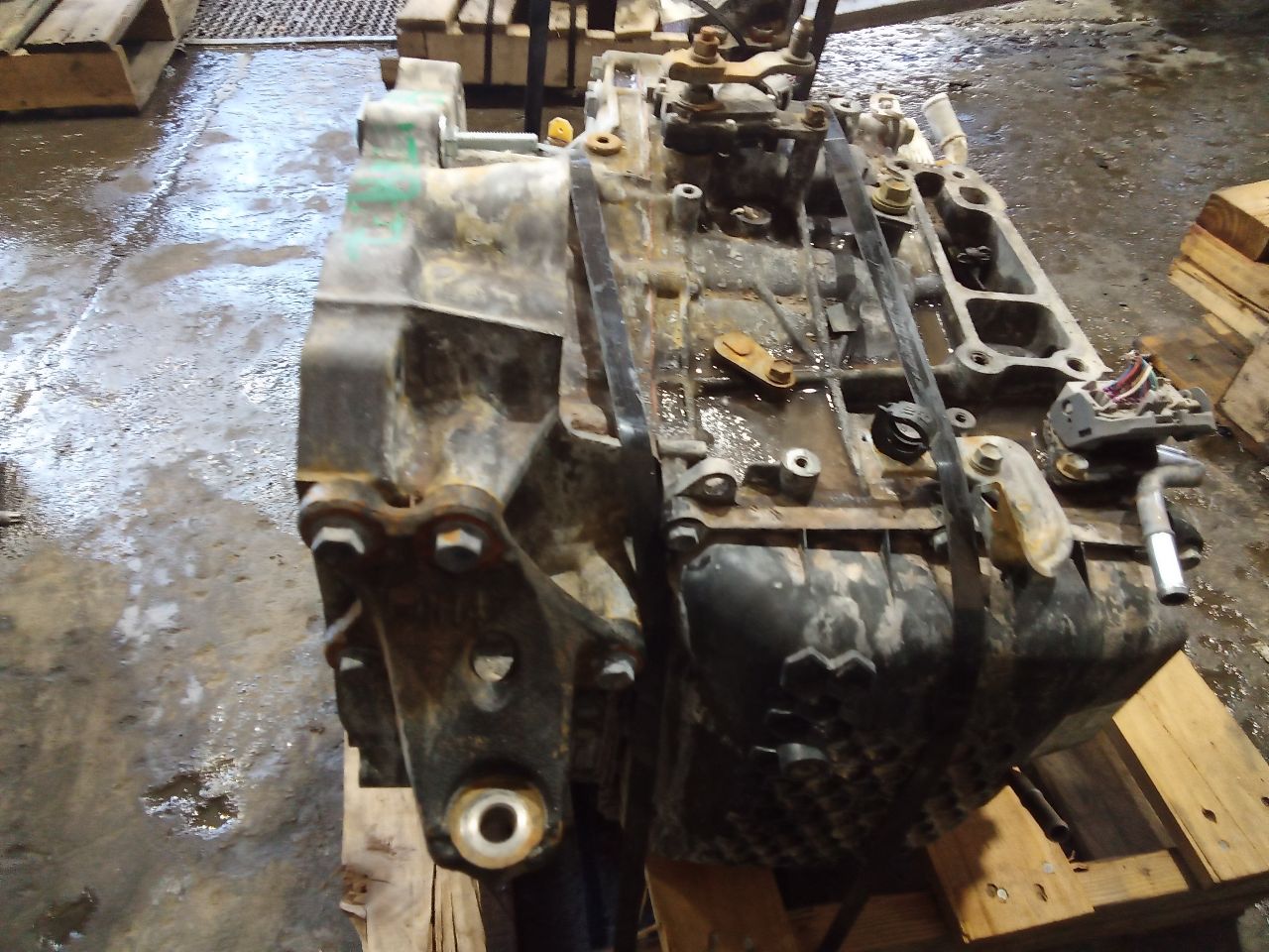 Part image 3
