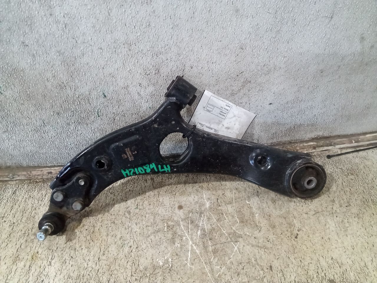 Part image 3
