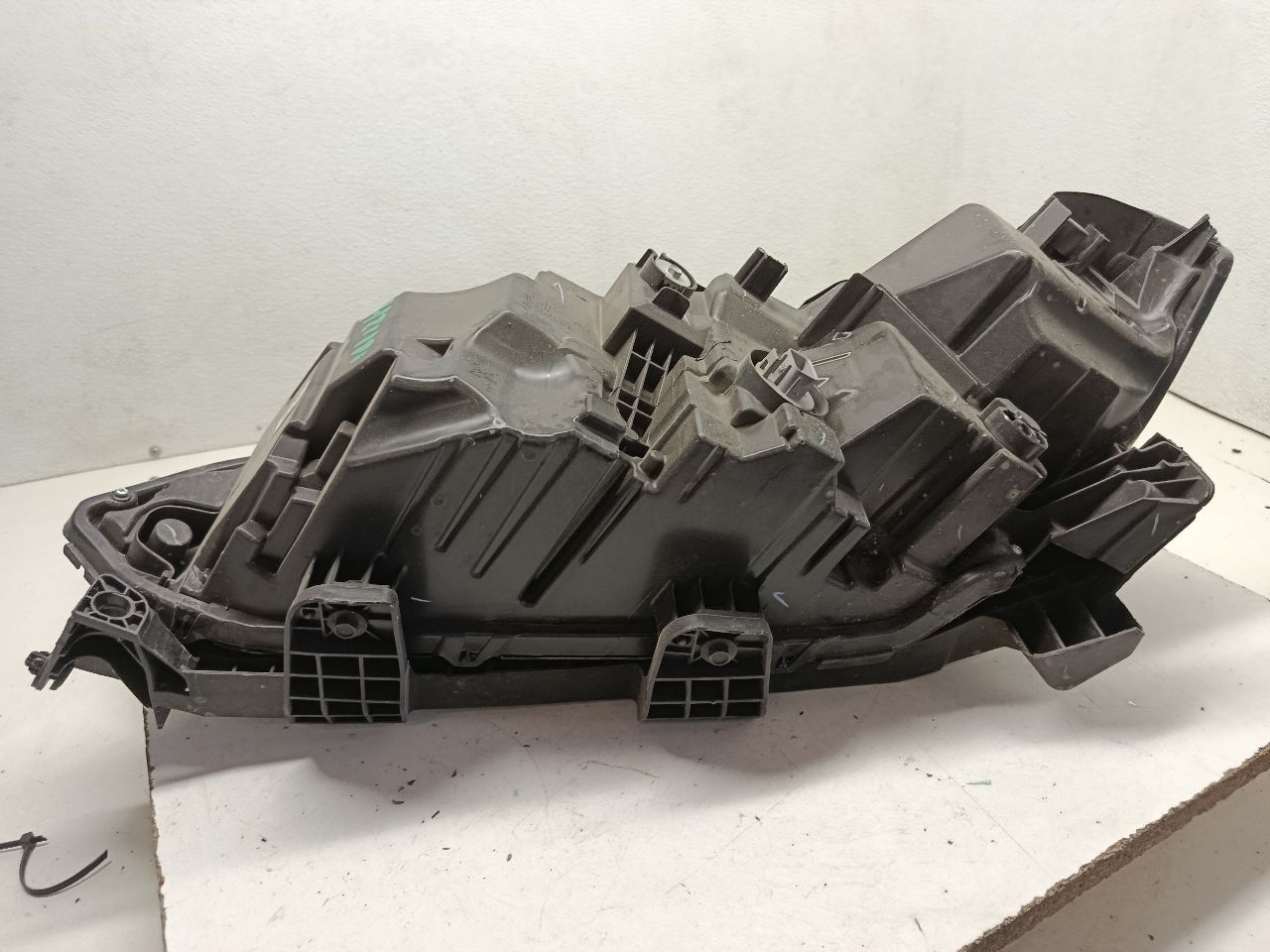 Part image 7