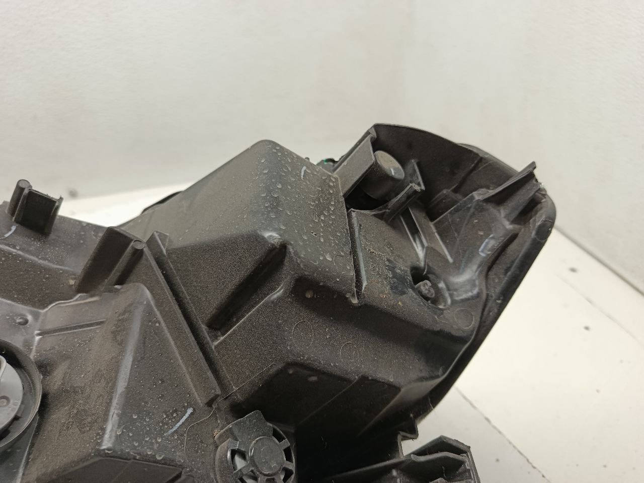 Part image 8