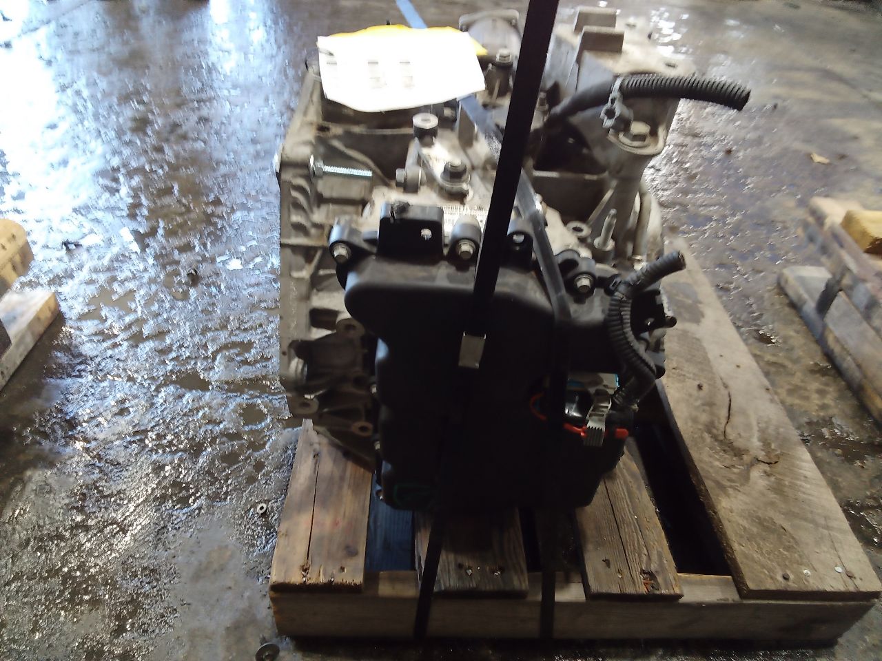 Part image 3