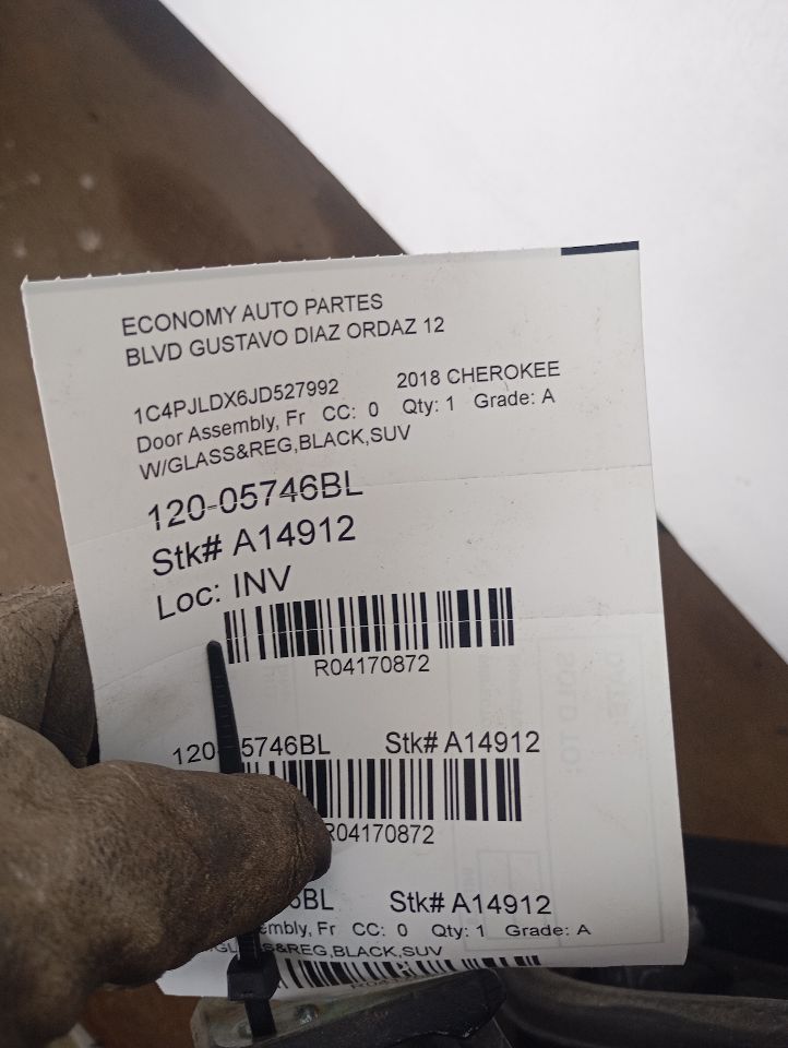2018 Jeep CHEROKEE Door Assembly, Fr