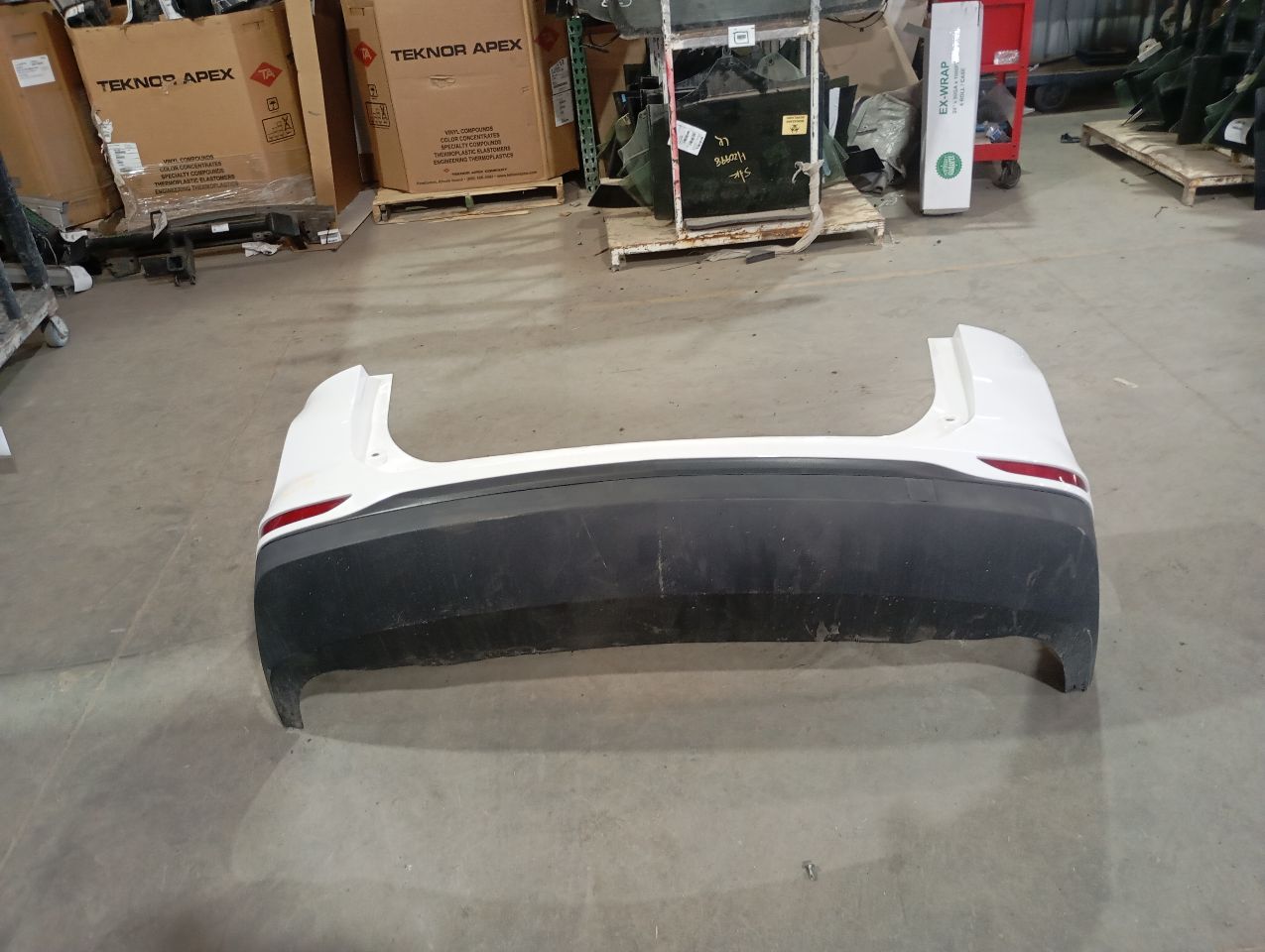 2020 General Motors EQUINOX Bumper Assy, Rear