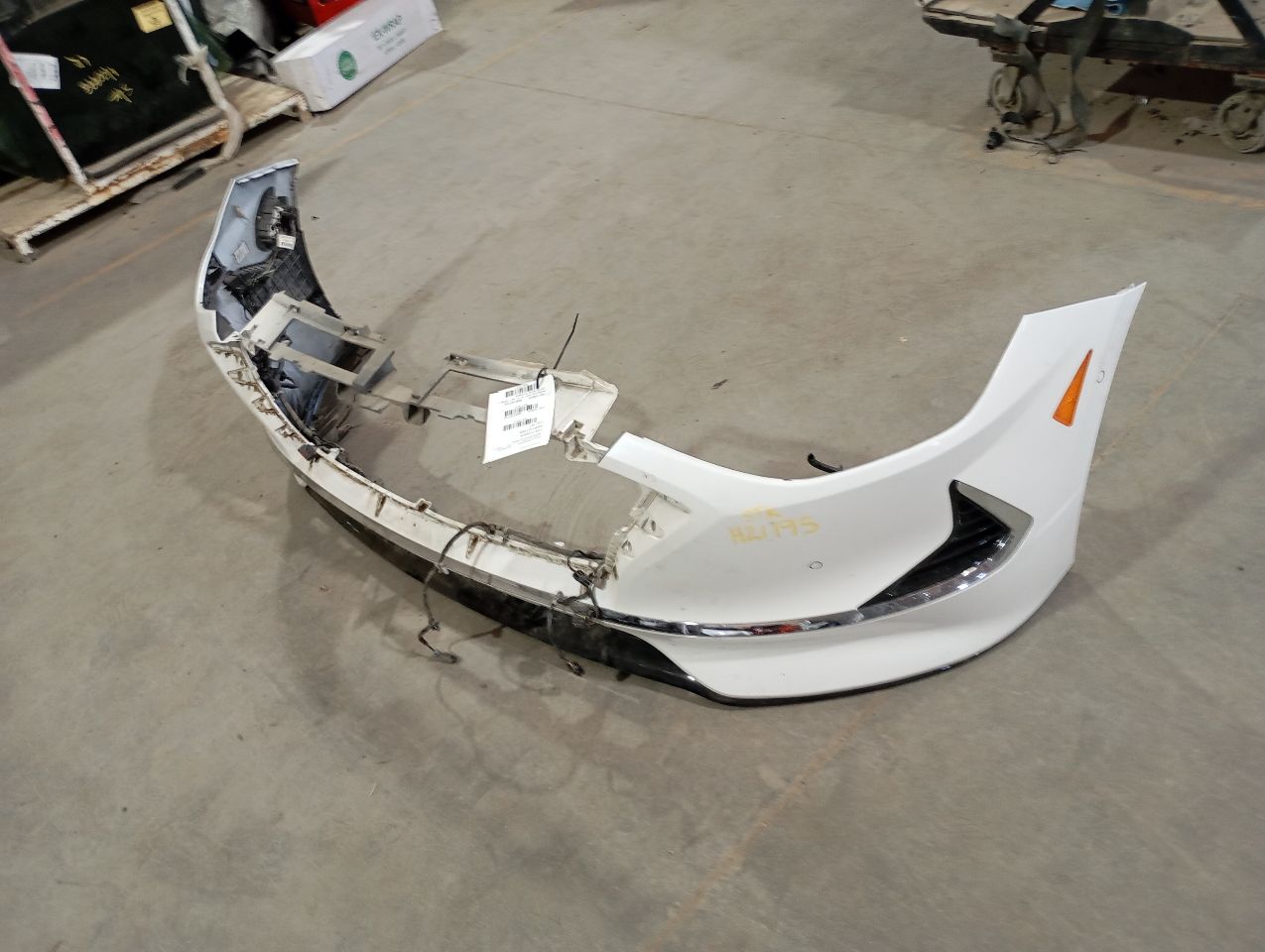 Part image 3