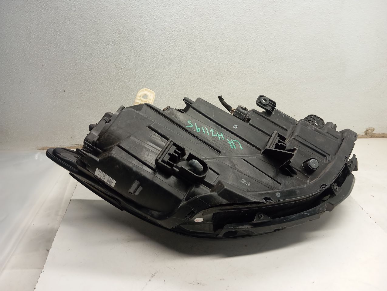 Part image 7