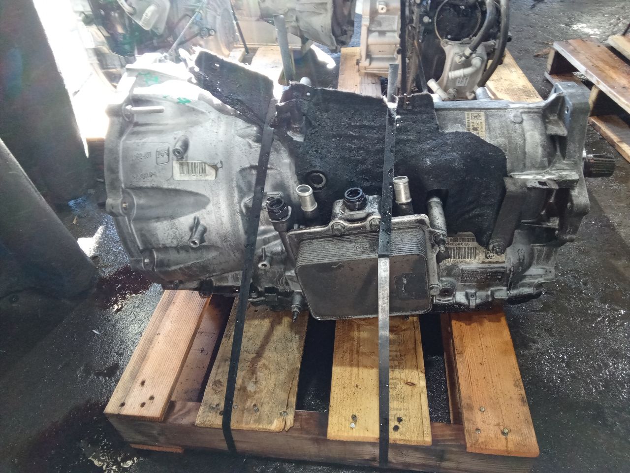 Part image 4