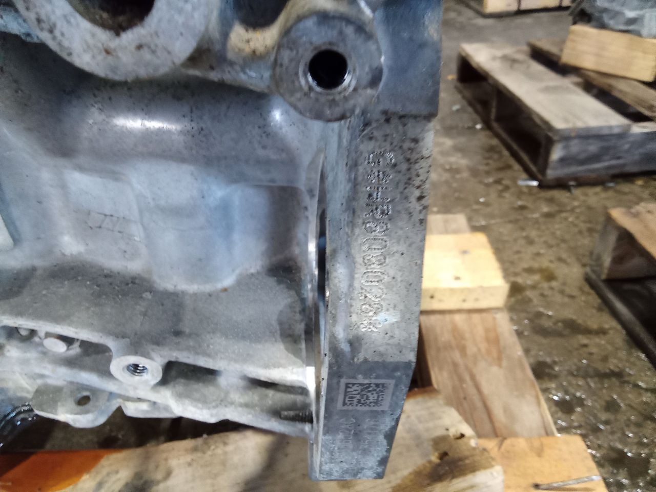 Part image 4