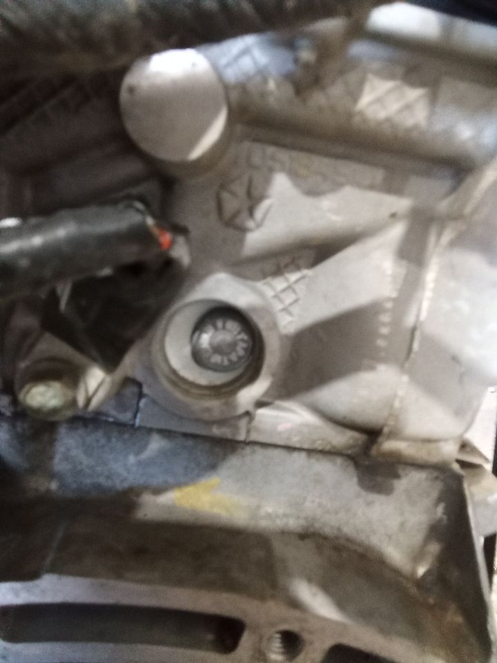 Part image 7
