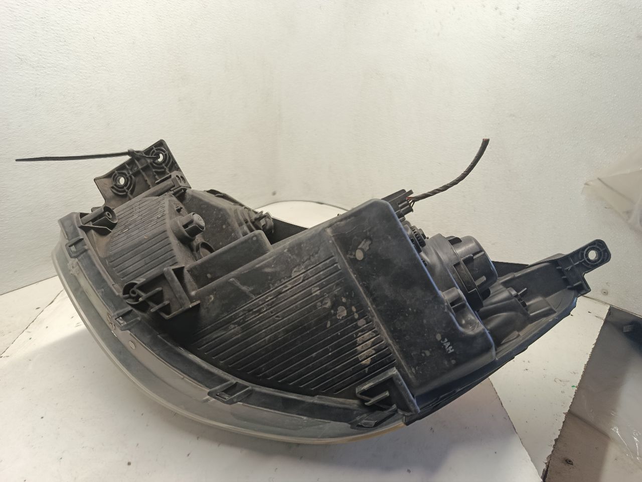 Part image 4