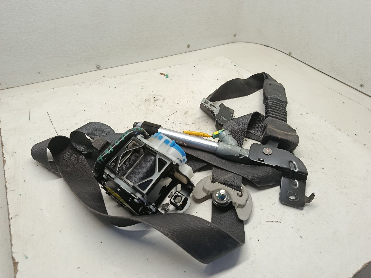 Part image 2