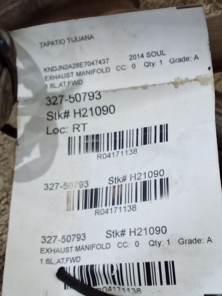 2014 Kia SOUL Exhaust Manifold