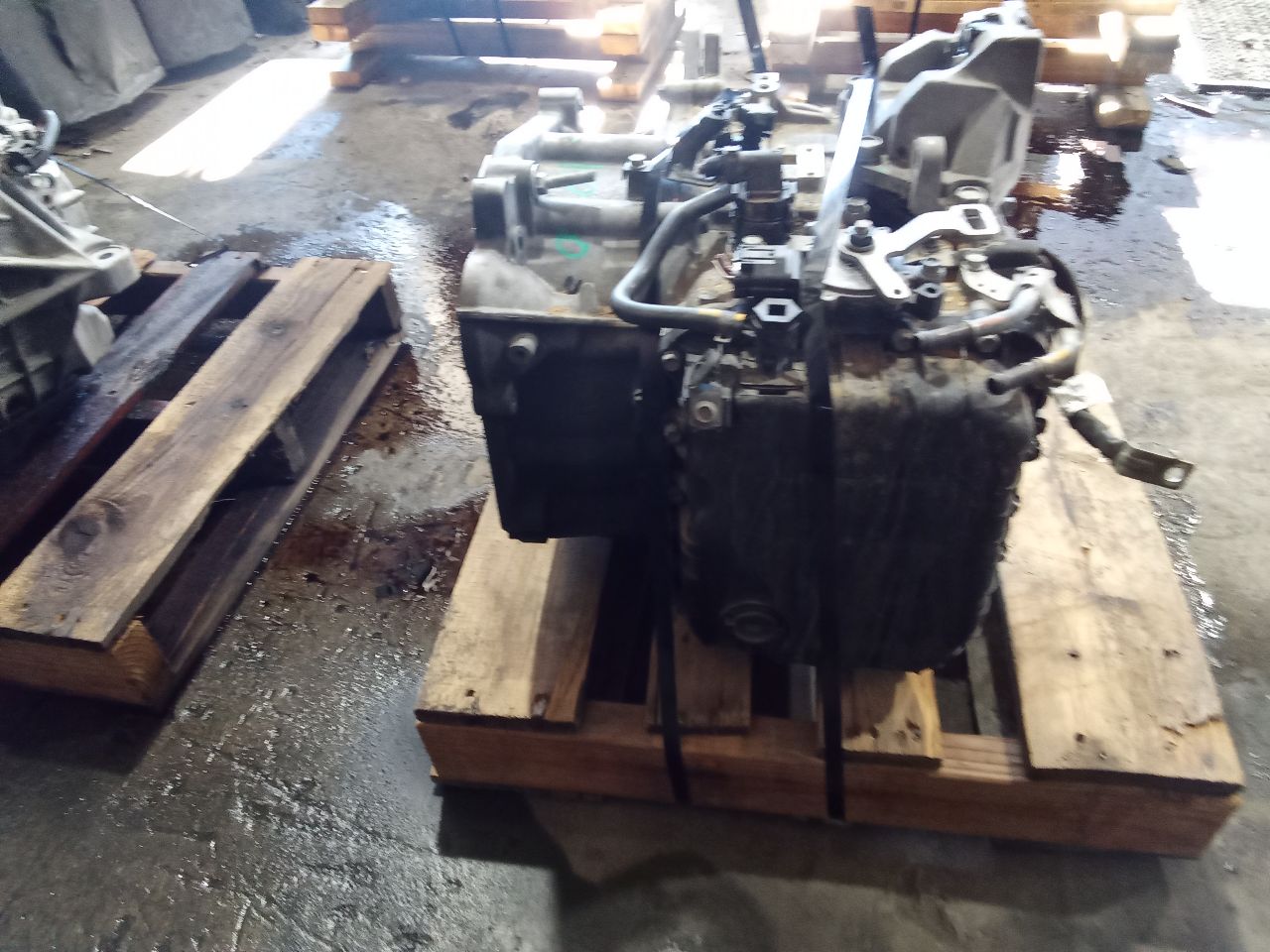 Part image 3