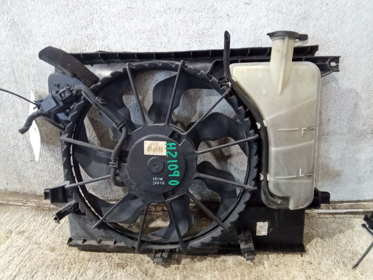 Part image 4