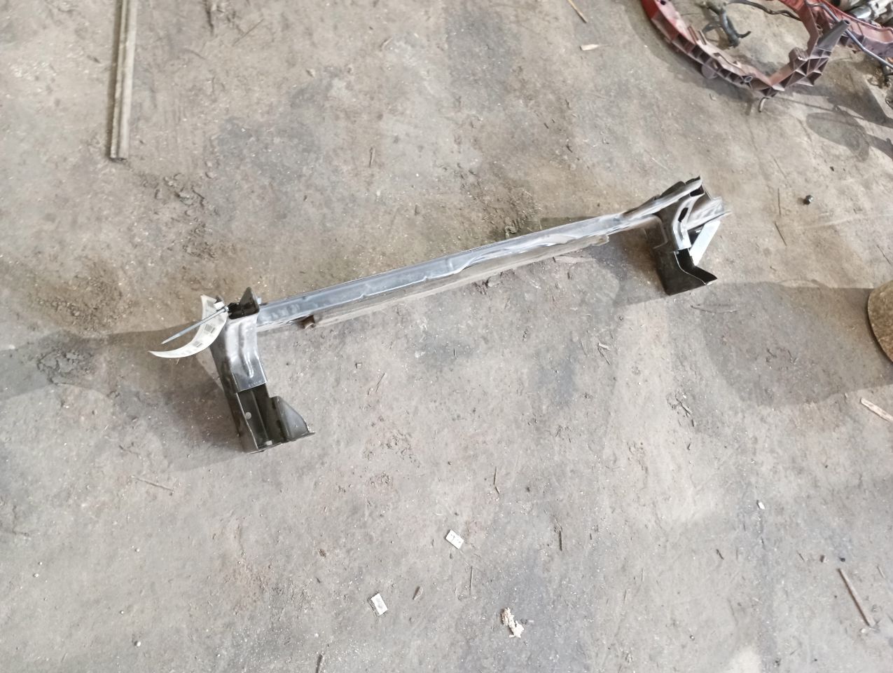 Part image 4