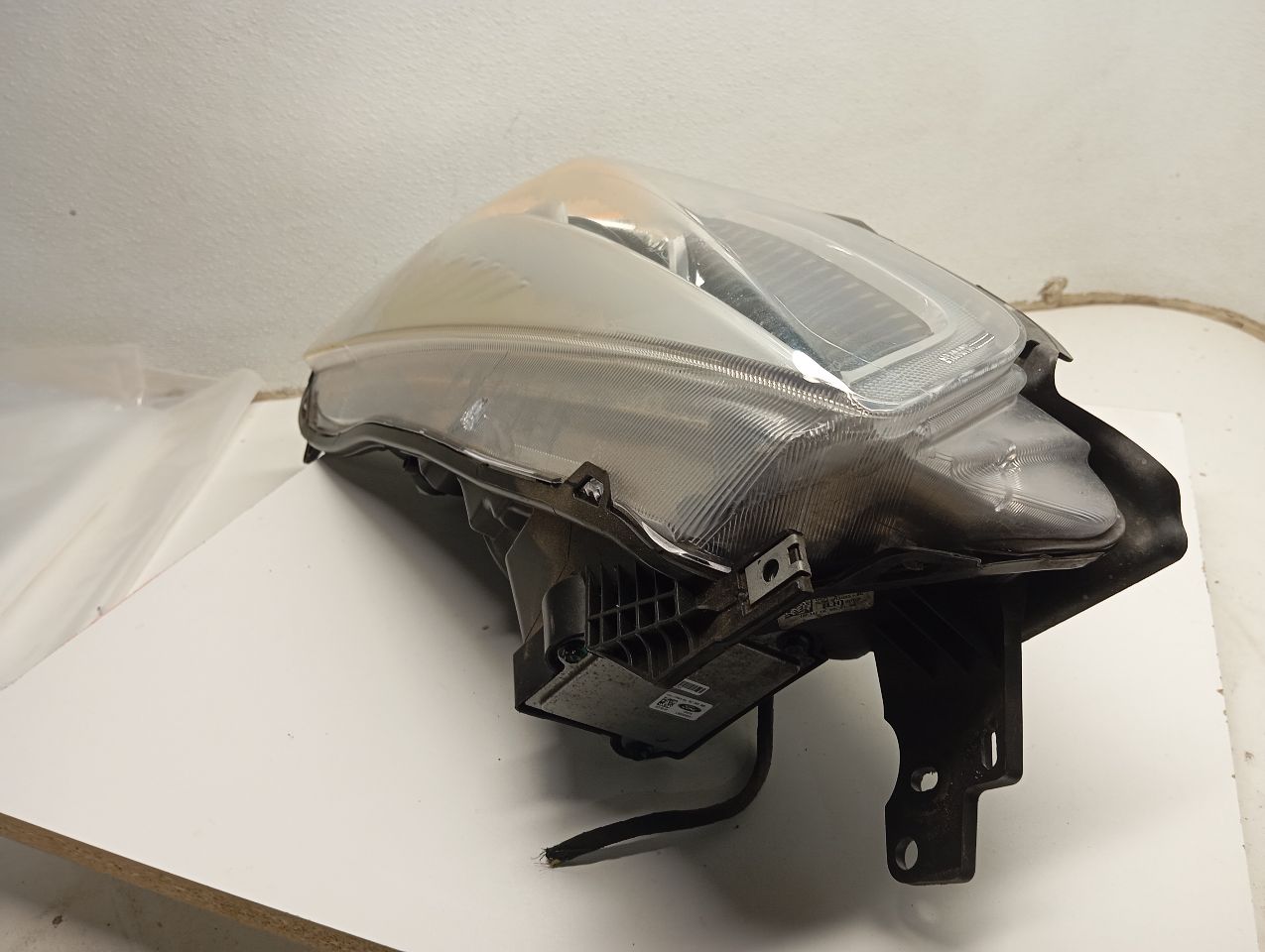 Part image 3
