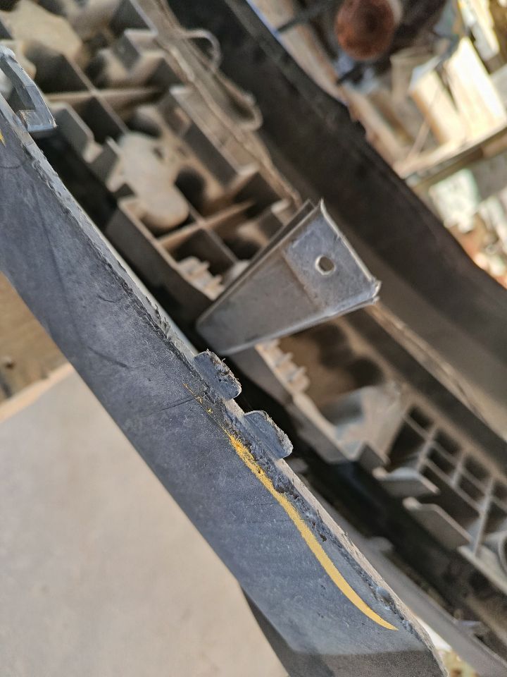 Part image 11