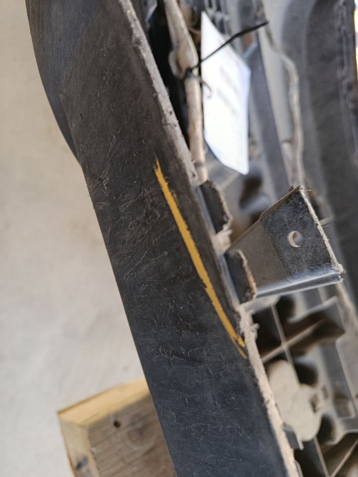 Part image 13