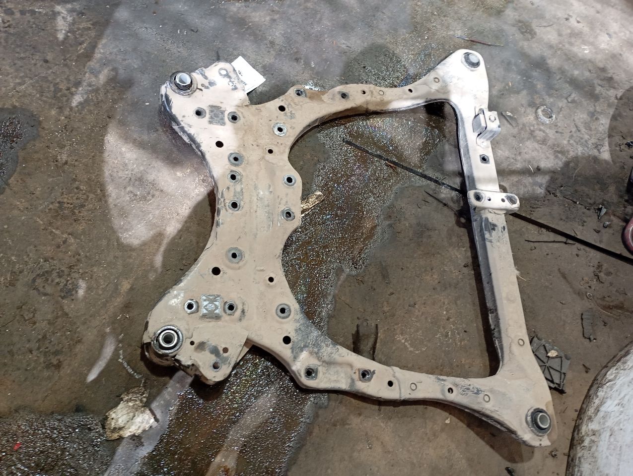 Part image 4