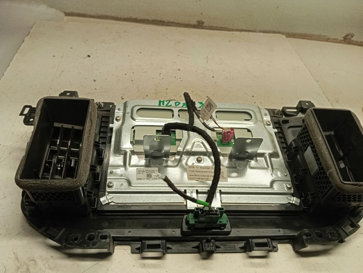 Part image 4