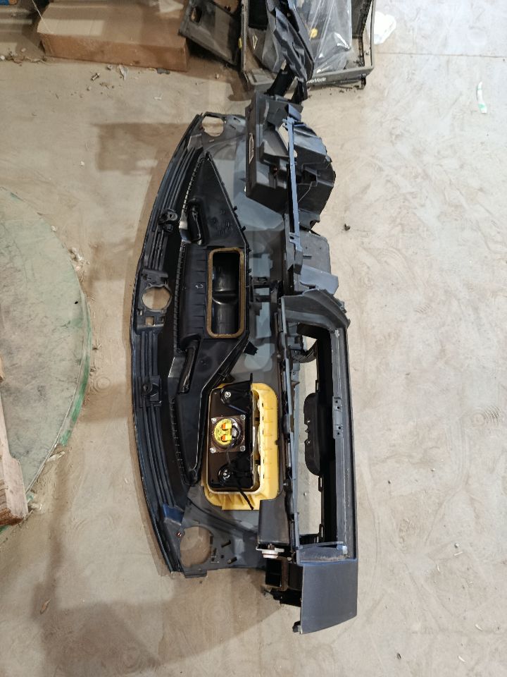 Part image 6