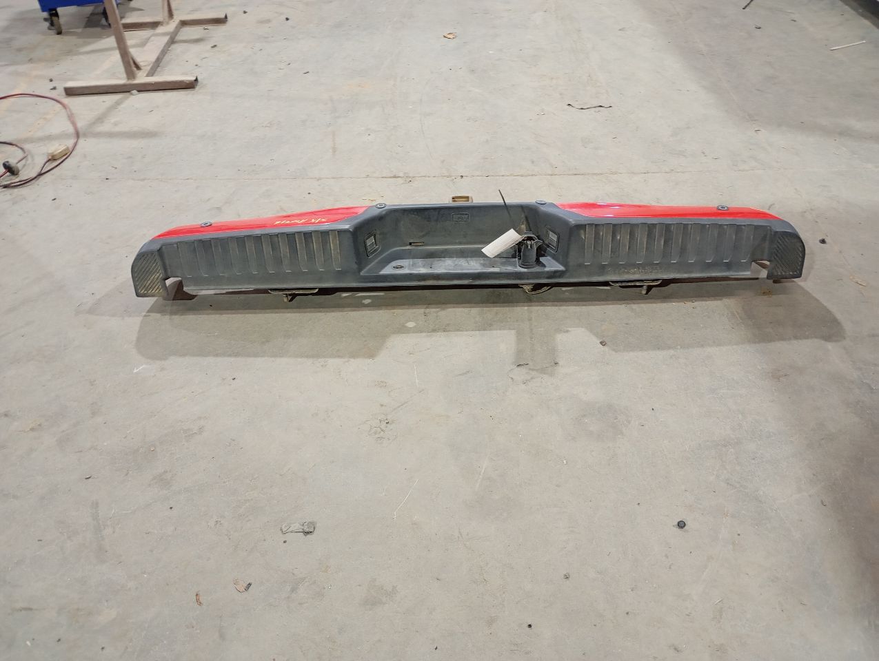 Part image 4