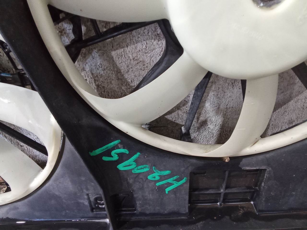 Part image 4