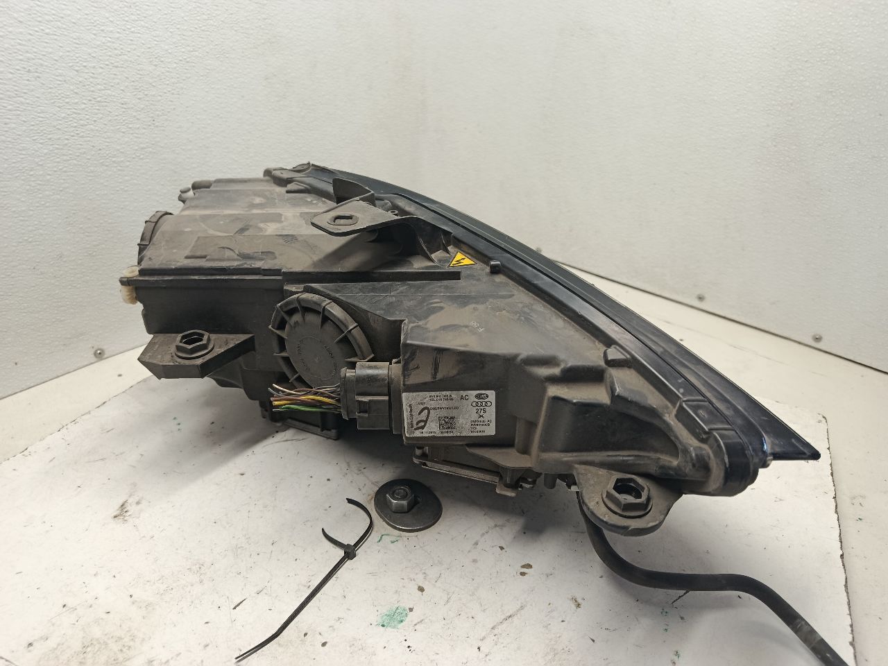 Part image 7
