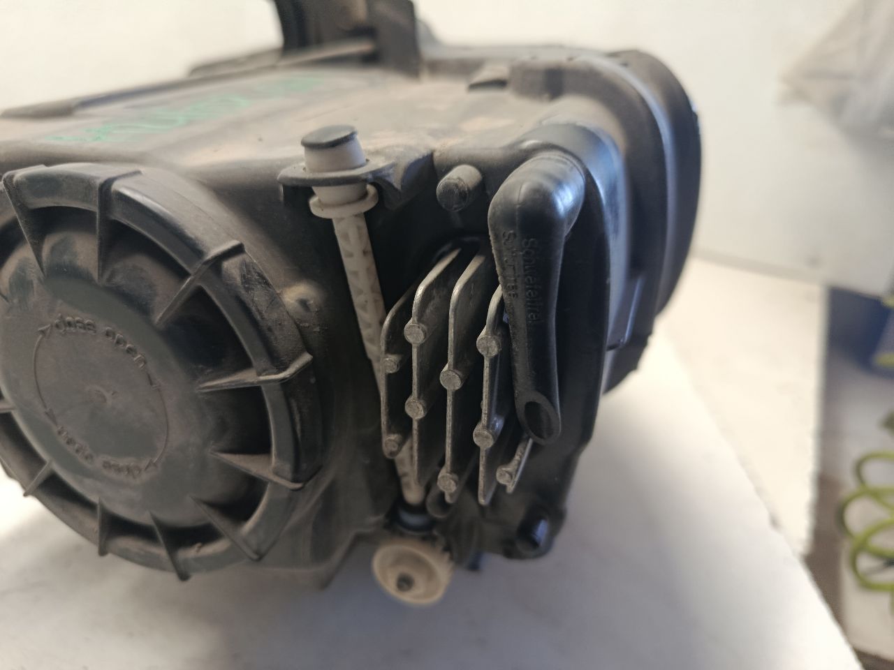 Part image 5