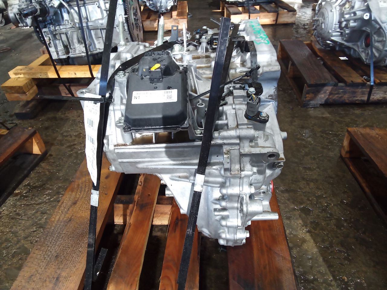 Part image 4