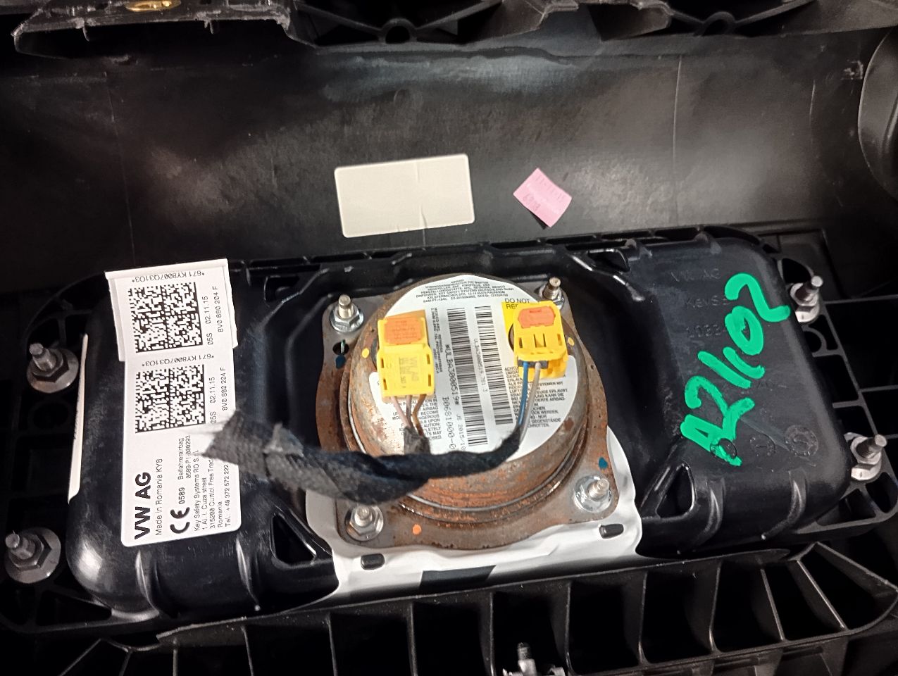 Part image 4