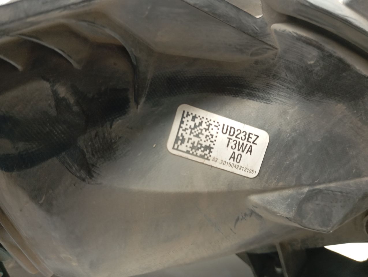 Part image 3