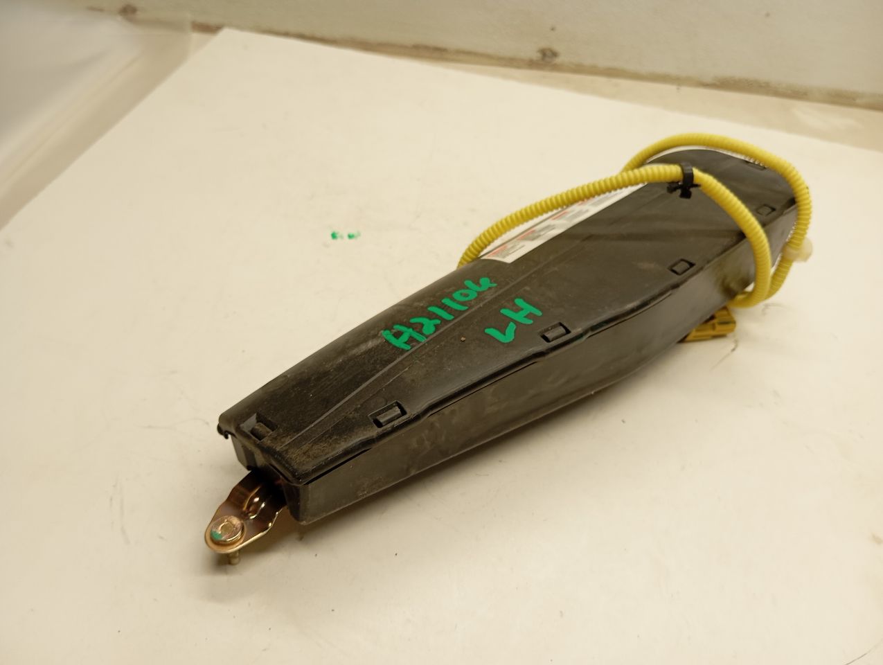 Part image 3