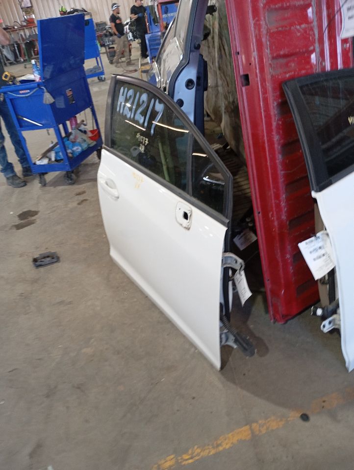 Part image 8