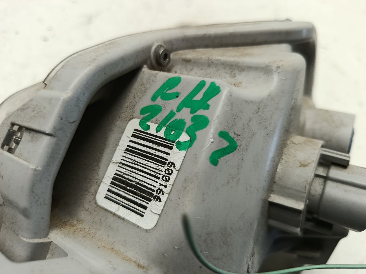 Part image 4