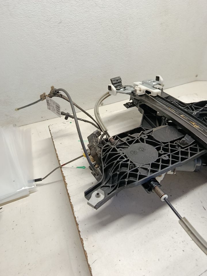 Part image 8