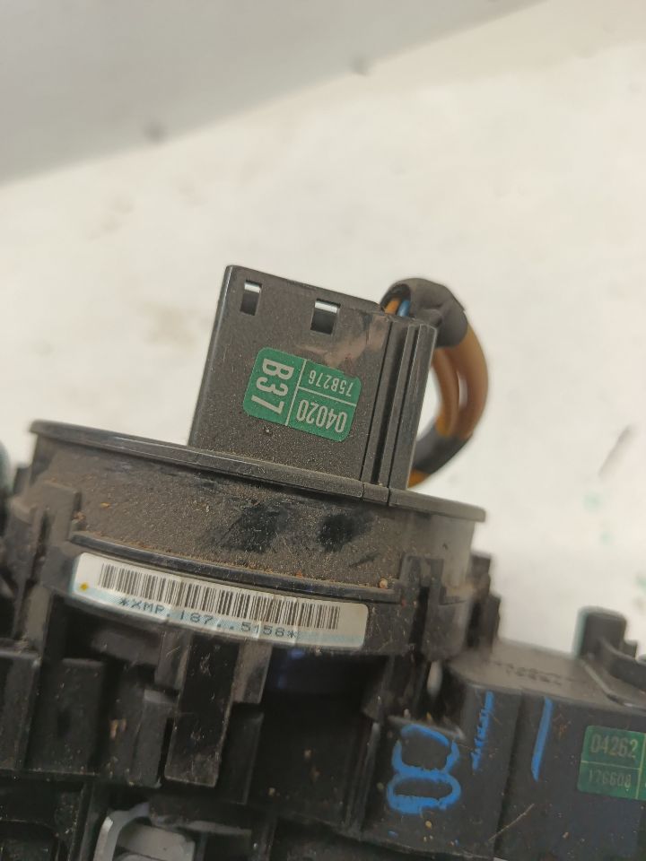 Part image 3