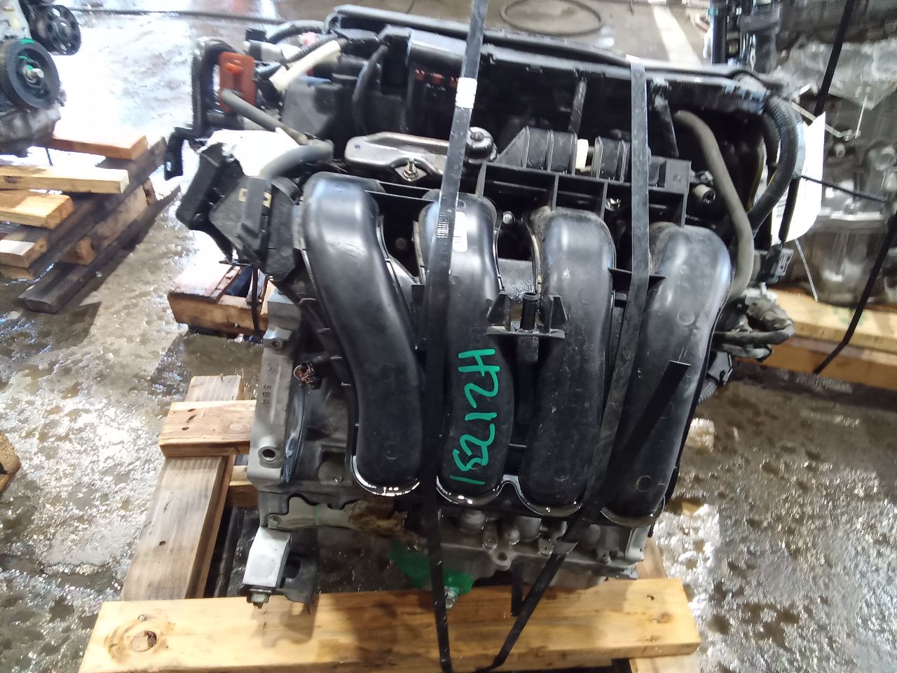 Part image 3