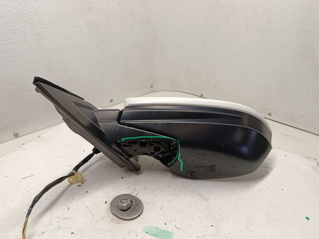 Part image 4